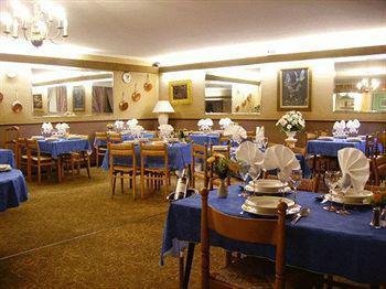 Hotel Restaurant Du Tourisme Latronquière エクステリア 写真